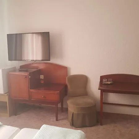 Nocleg ze śniadaniem Zum Kanzler Osterburg